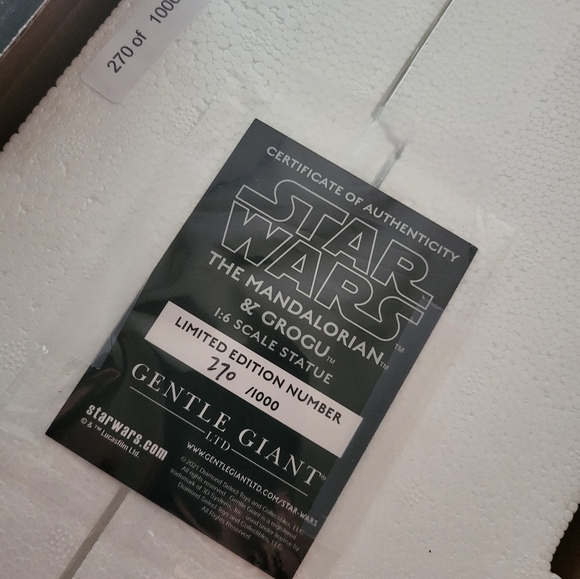 Star Wars Mandalorian with Guru sculpture - Picture 6 of 6